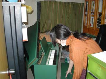 spinet.jpg